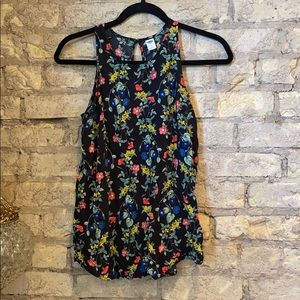 Old Navy top